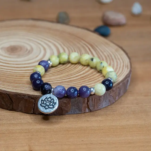 Natural howlite in a Triballe bracelet