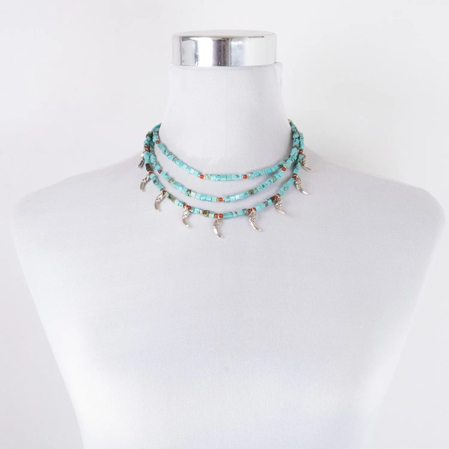 Collar de Turquesa con Dijes Elefante
