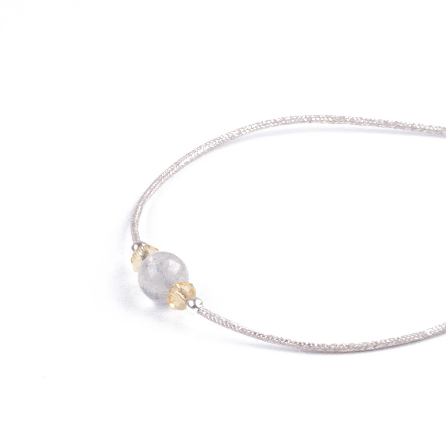 Pulsera Minimalista de Piedra Lunar y Plata 925